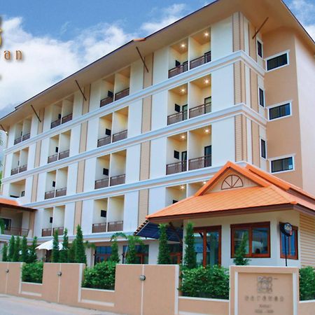 Narawan Hotel, HHQ Exterior foto